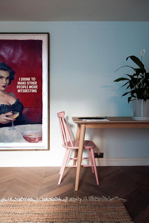 Central Hastings, Stylish-Luxe, Seaside Apartment. エクステリア 写真
