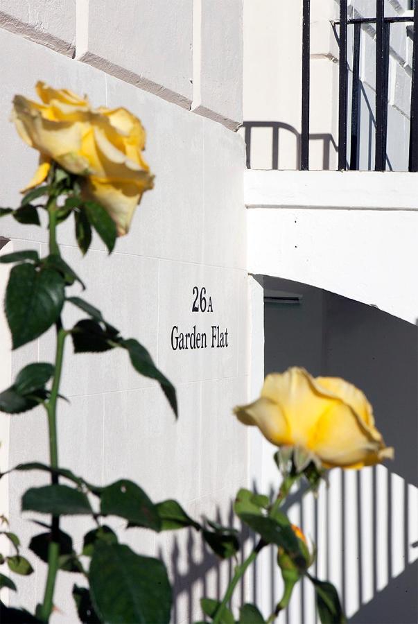 Central Hastings, Stylish-Luxe, Seaside Apartment. エクステリア 写真
